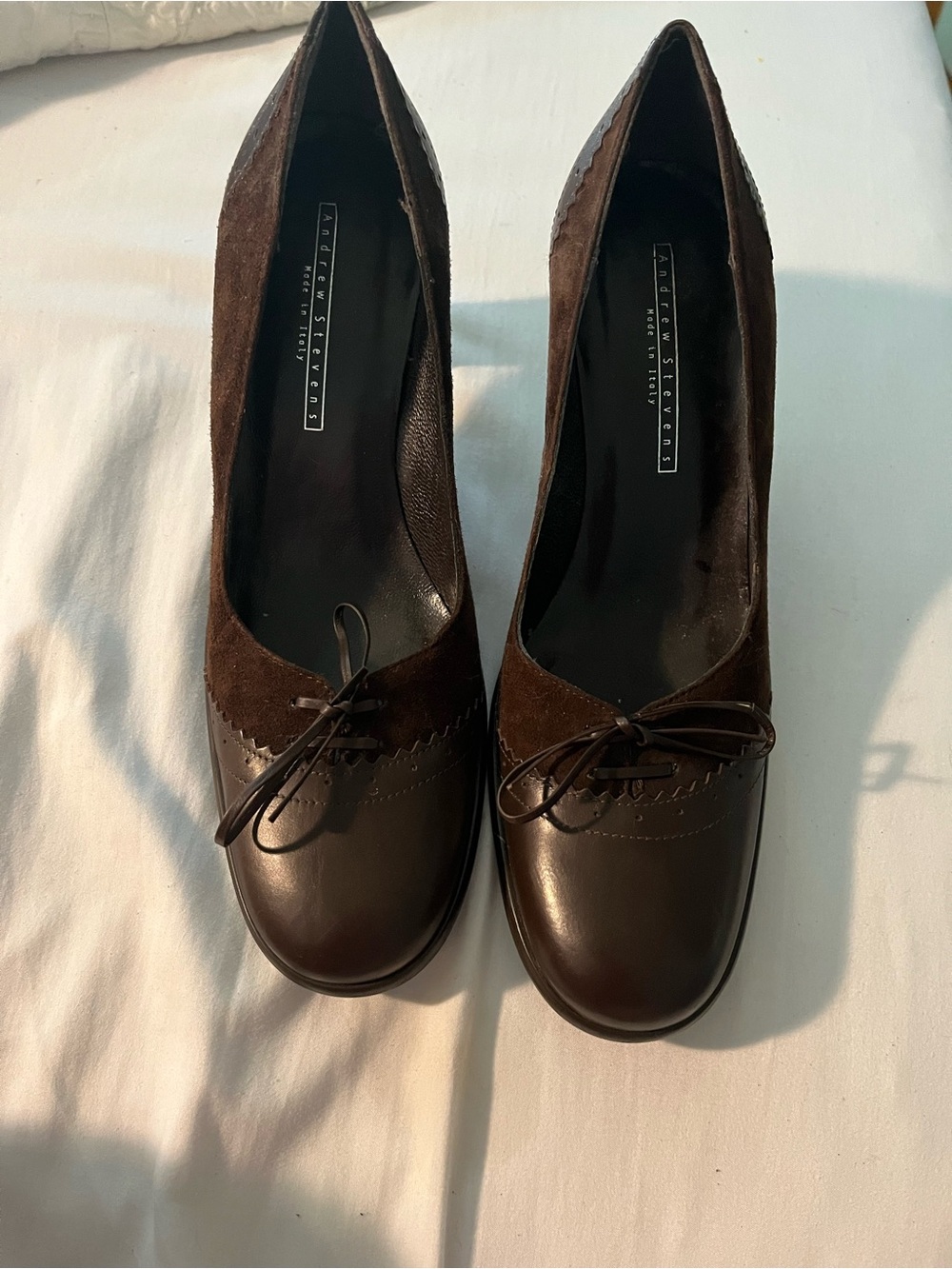 Andrew Stevens Brown Leather & Suede Bow-Front Pumps made in Italy Size 38